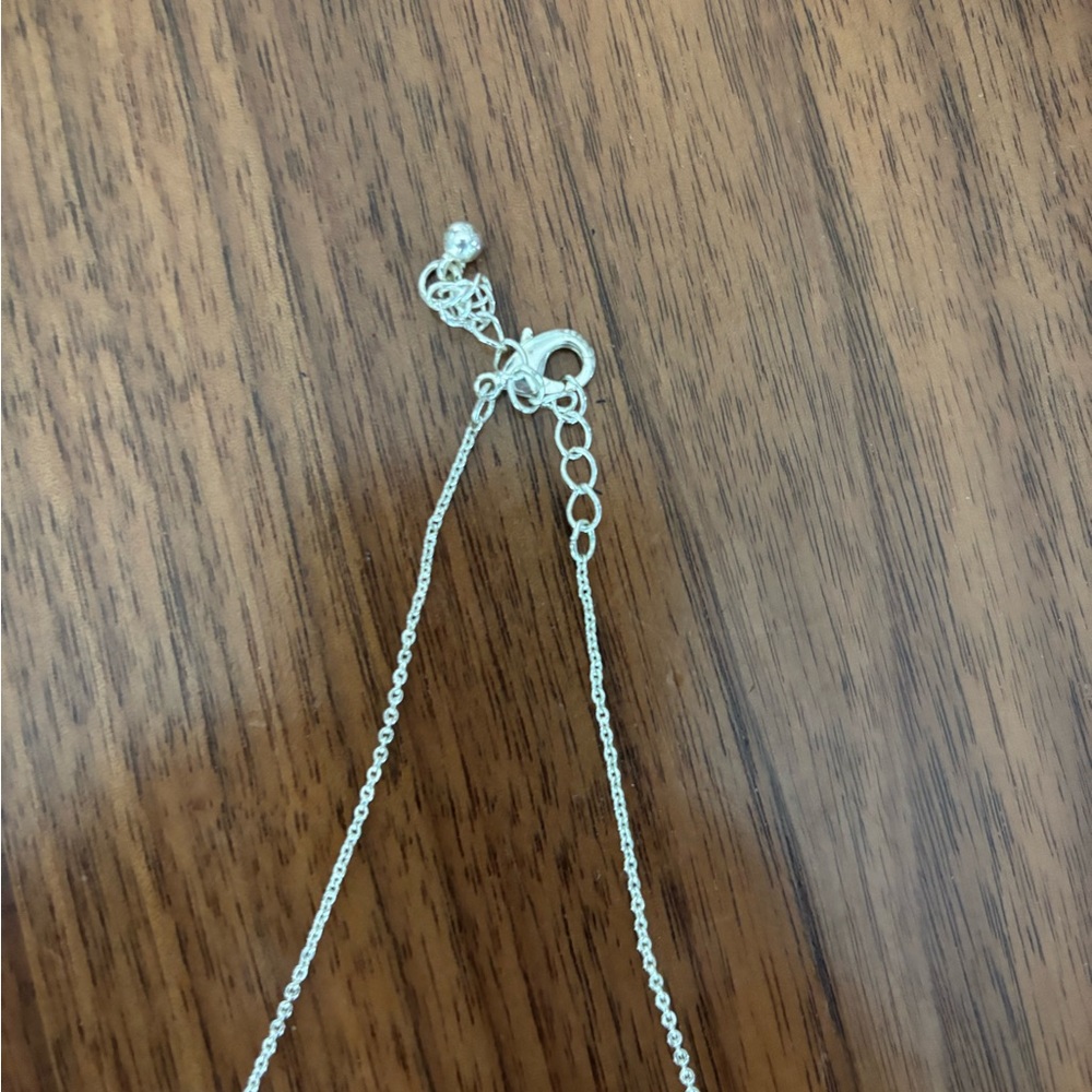 Elegant Silver Necklace with Crystal Accents - Picture 2 of 2